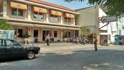 Photos of Wingko Babad Cap Kereta Api