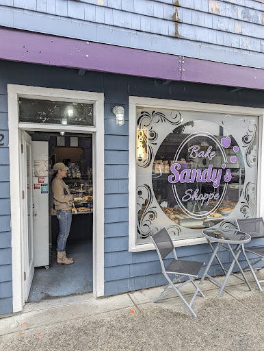 Sandy's Bake Shoppe - Lower Gibsons - Thumbnail