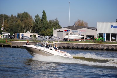 Photos of Powerboatscenter