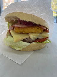 Photo n°11 de Friterie AMERICAN BURGER ANOR à Anor (Restauration rapide)