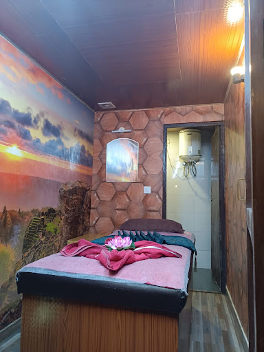 Gallery image 32