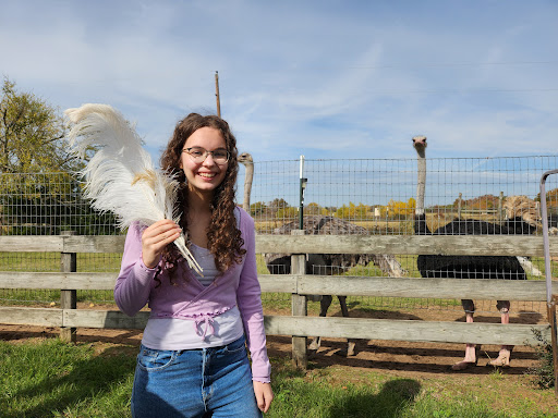 Happy Acres Ostrich Ranch - Thumbnail