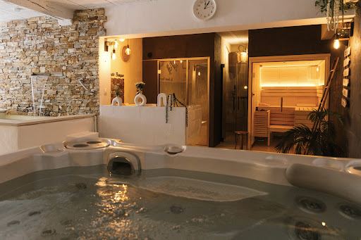 Photo de Jacuzzi Baigorri à Saint-Étienne-de-Baïgorry (64430)