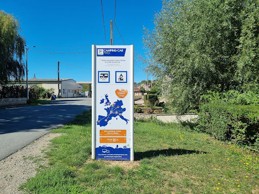 Photo de Camping de mon Village (Camping-Car Park)