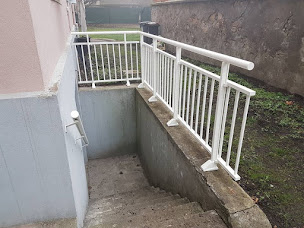 Photo n°24 de AFM Bruckert à Cernay (Atelier de menuiserie)