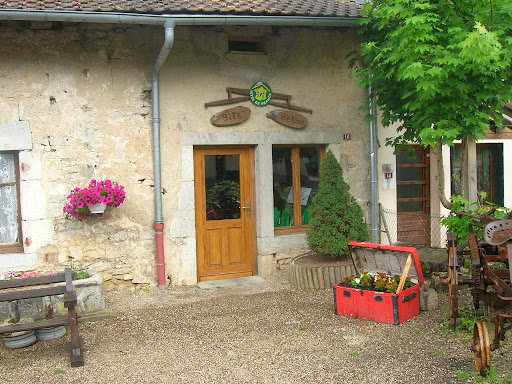 Photo de Gite d'etape de Foucherans 25