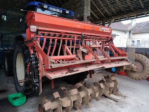 Photo n°14 de FP Mécanique à Scorbé-Clairvaux (Garage automobile)