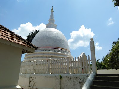 Photos of Siripawara Wijeyaramaya / Ihalawela Temple