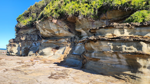 Mugs Rocks - Thumbnail
