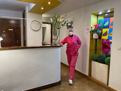 Clínica Dental Dra. Carmen Tamarit - Thumbnail