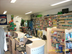 Photo n°8 de Pechasbroc S à Aix-Villemaur-Pâlis (Armurerie)
