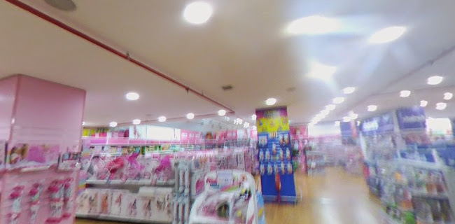 Toys “R” Us