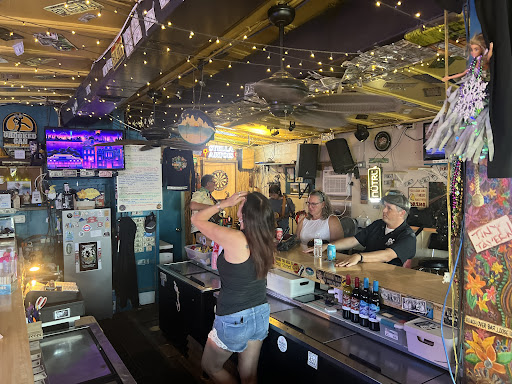 The Tiny Tavern - Visual