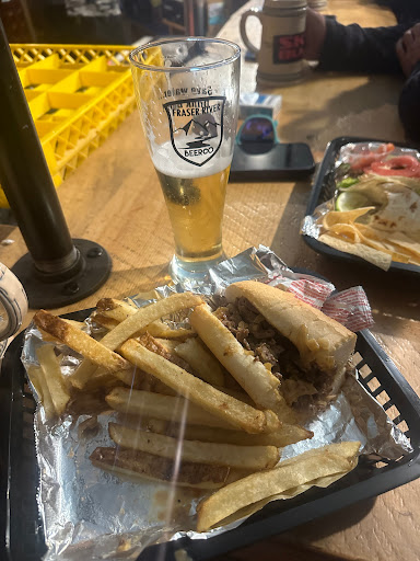 Street Corner Elevated Eats - Thumbnail