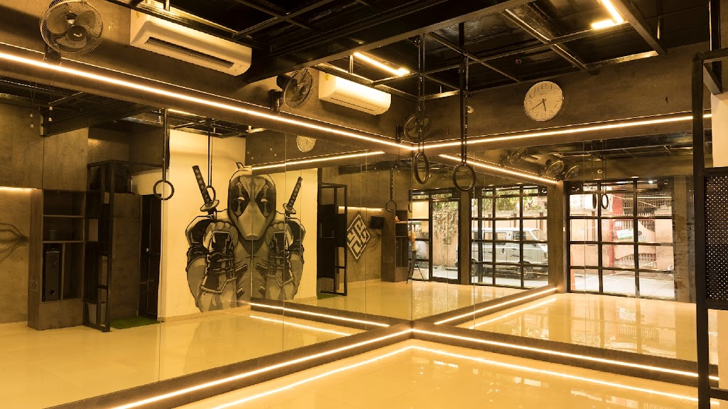 Yogi Club Where Artists Meet