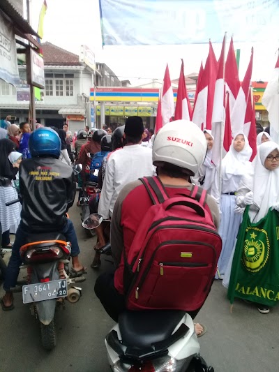 Photos of Indomaret Cibaraja