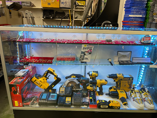 K & M Pawn