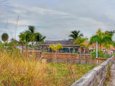 Photos of The Beachcomber Beach Resort Hotel