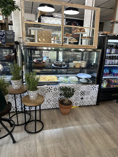 Christopher’s - Visual