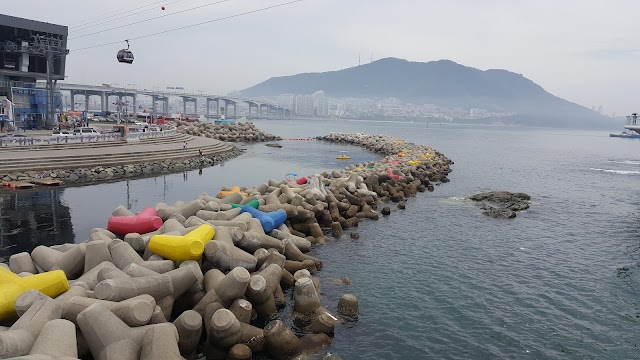 Songdo Beach