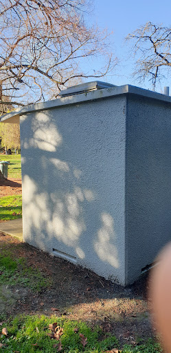 Naish Park Public Toilets - Thumbnail