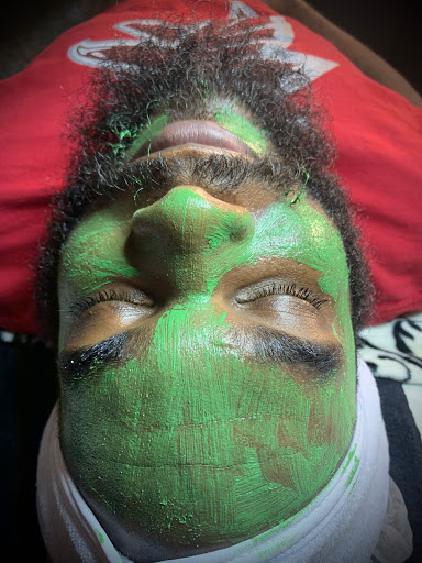 Spa Noire - Thumbnail