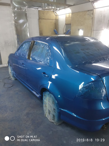 Kulim spray automotif restoration