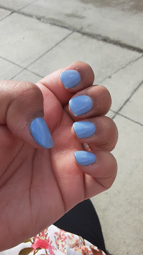 Tony's Nails - Visual