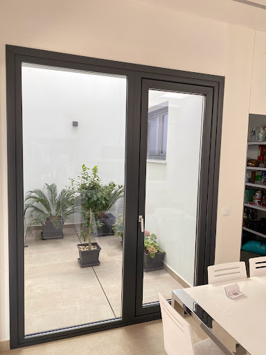 Vela Ventanas Frinstral Studio Sevilla - Thumbnail