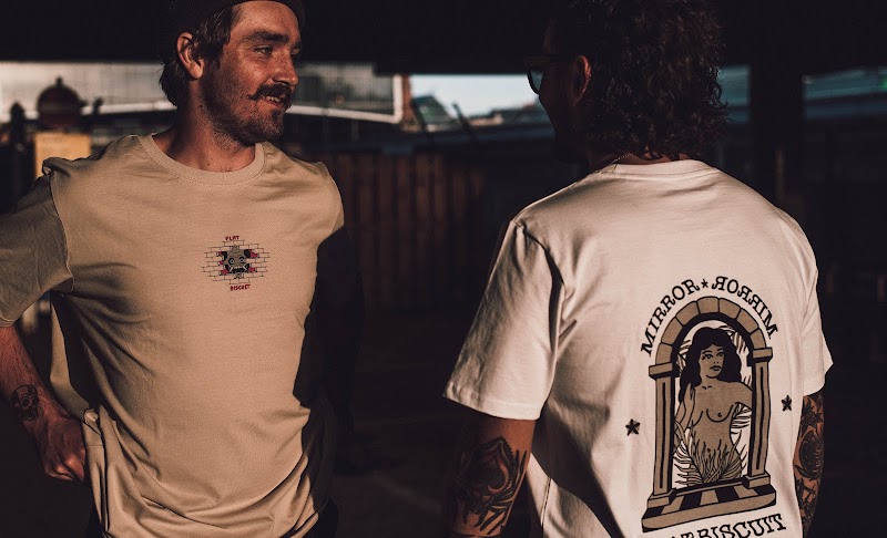 Flat Biscuit photo 2