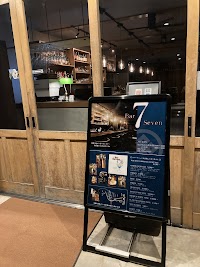 Bar Seven
