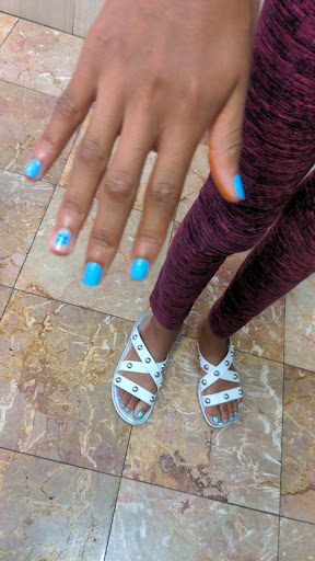 Glen Oak Nail's - Thumbnail