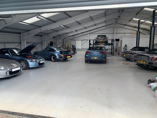 Auto Tech Studio - Visual
