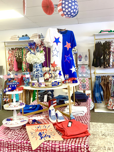 Summerlin's Boutique - Thumbnail
