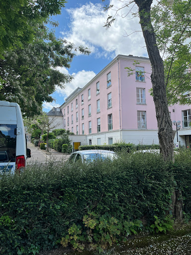 Photo de Maison Saint Louis à Versailles (78000)