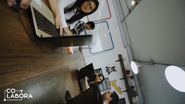 Opinii despre CO-Labora Coworking | Salas de Conferencia, Reuniones, Salas de Capacitación în San Isidro - Oficina de empresa