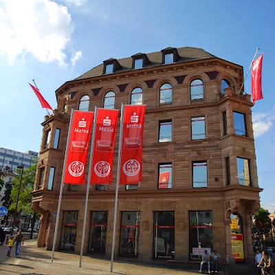 Photos of head office Sparkasse Mainz