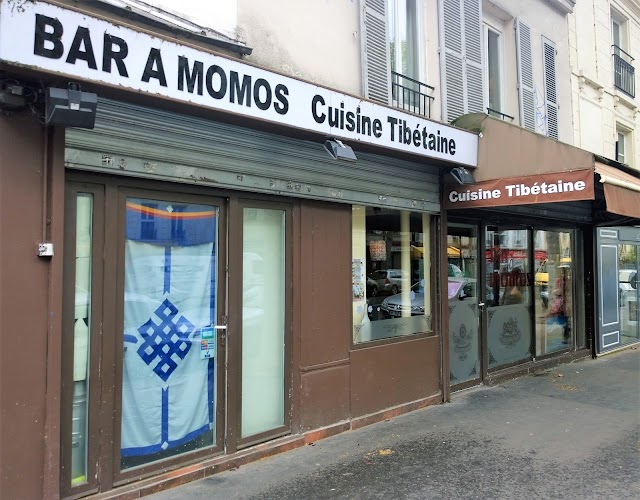 Bar à Momos