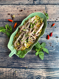 Photo n°71 de Chez Bànôi - LYON - Restaurant Vietnamien à Lyon (Restaurant de spécialités du Sud-Est asiatique)