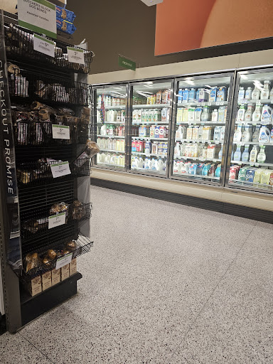 Publix Super Market at 700 Central - Thumbnail