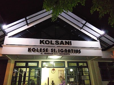Photos of Tirana House: Branded Stocklot Boutique