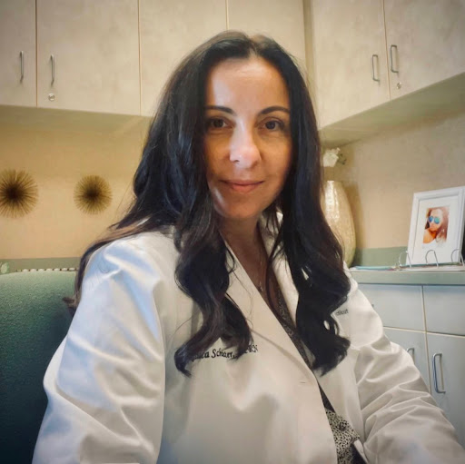 Raluca Schuster, APRN