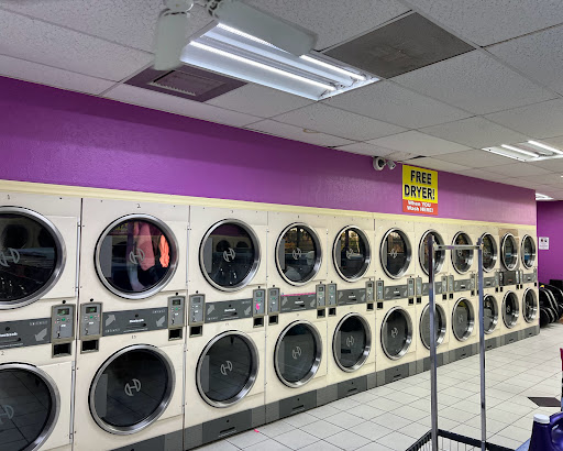 Value Coin Laundry - Visual