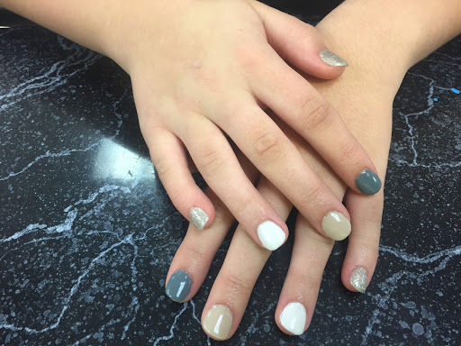 Ooh YaYa Day Spa and Full Service Salon - Thumbnail