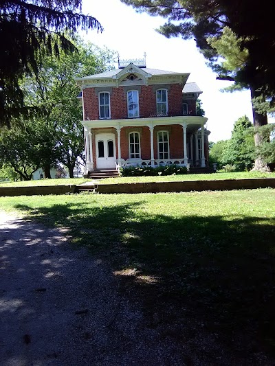 Briggs Terrace/Evergreen Lane