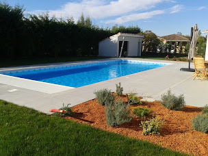 Photo n°17 de PISCINES DV CONCEPT SARL à Saint-Lys (Magasin de matériel pour piscines)