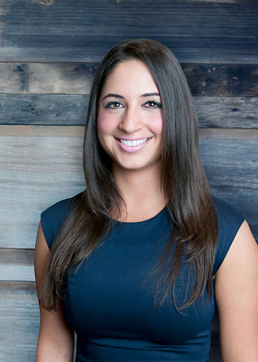 Nikki Korloo, DDS Logo