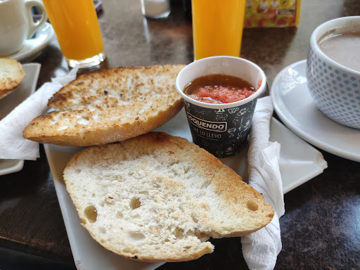 Café y Copas César Llosas - Thumbnail