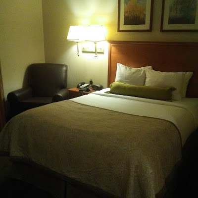 Photos of Candlewood Suites Kansas City Northeast
