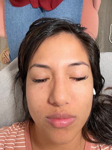 Eyebrow Studio - Visual